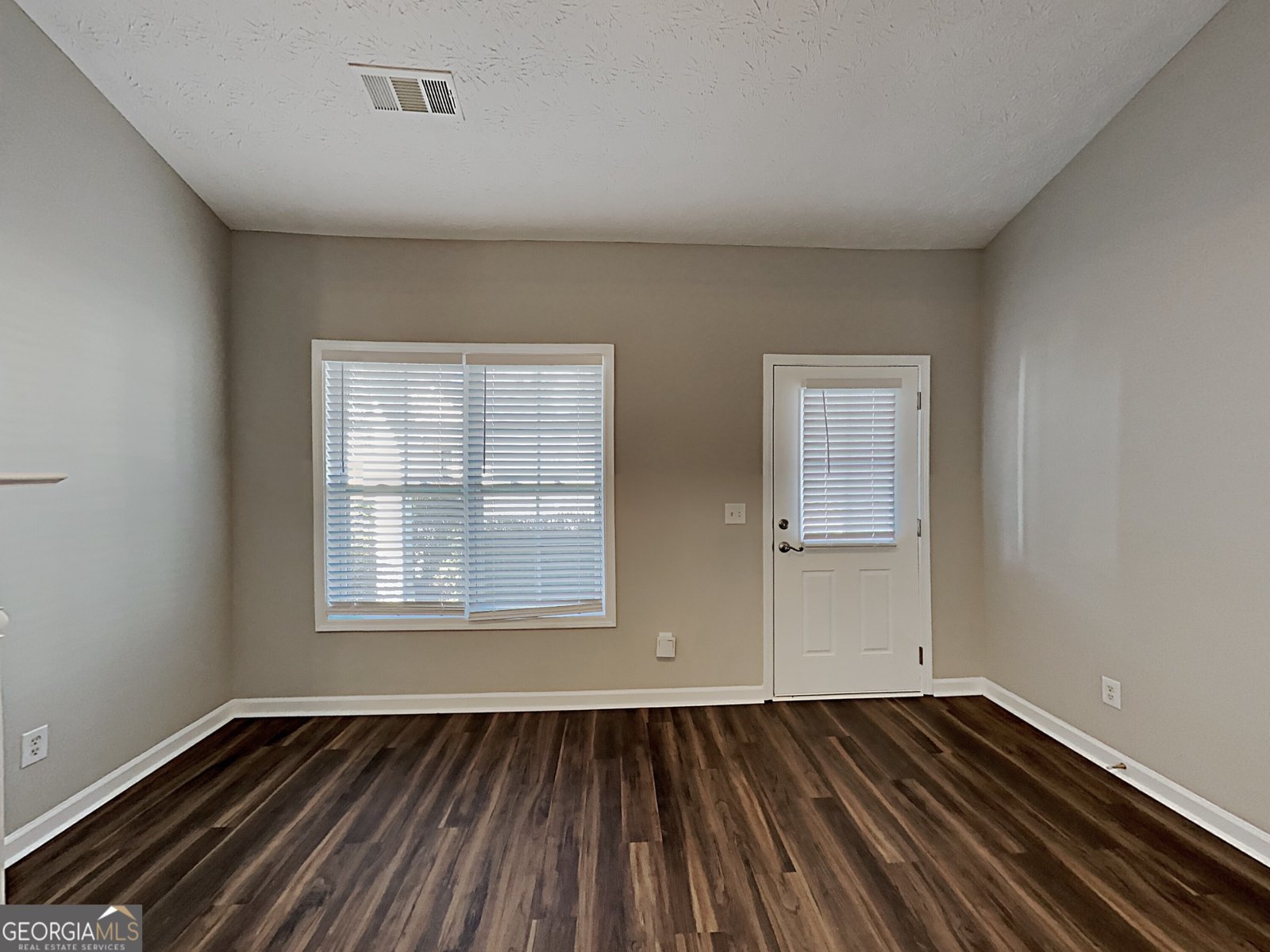 2268 Addison Park Riverdale - Photo 25