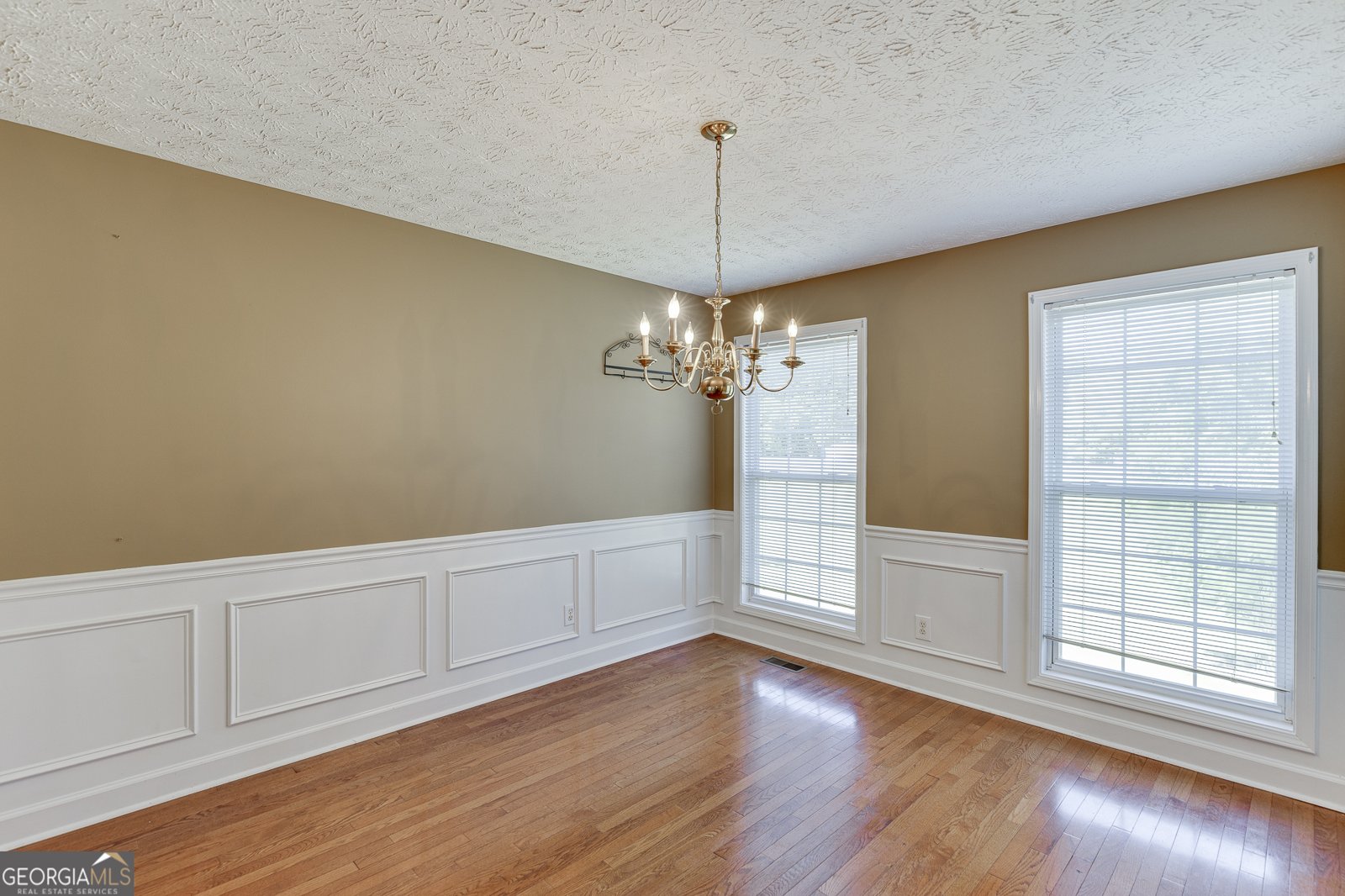 5972 River Oaks Drive Flowery Branch - Photo 10