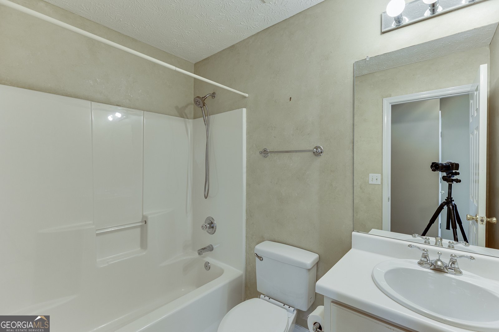 5972 River Oaks Drive Flowery Branch - Photo 23