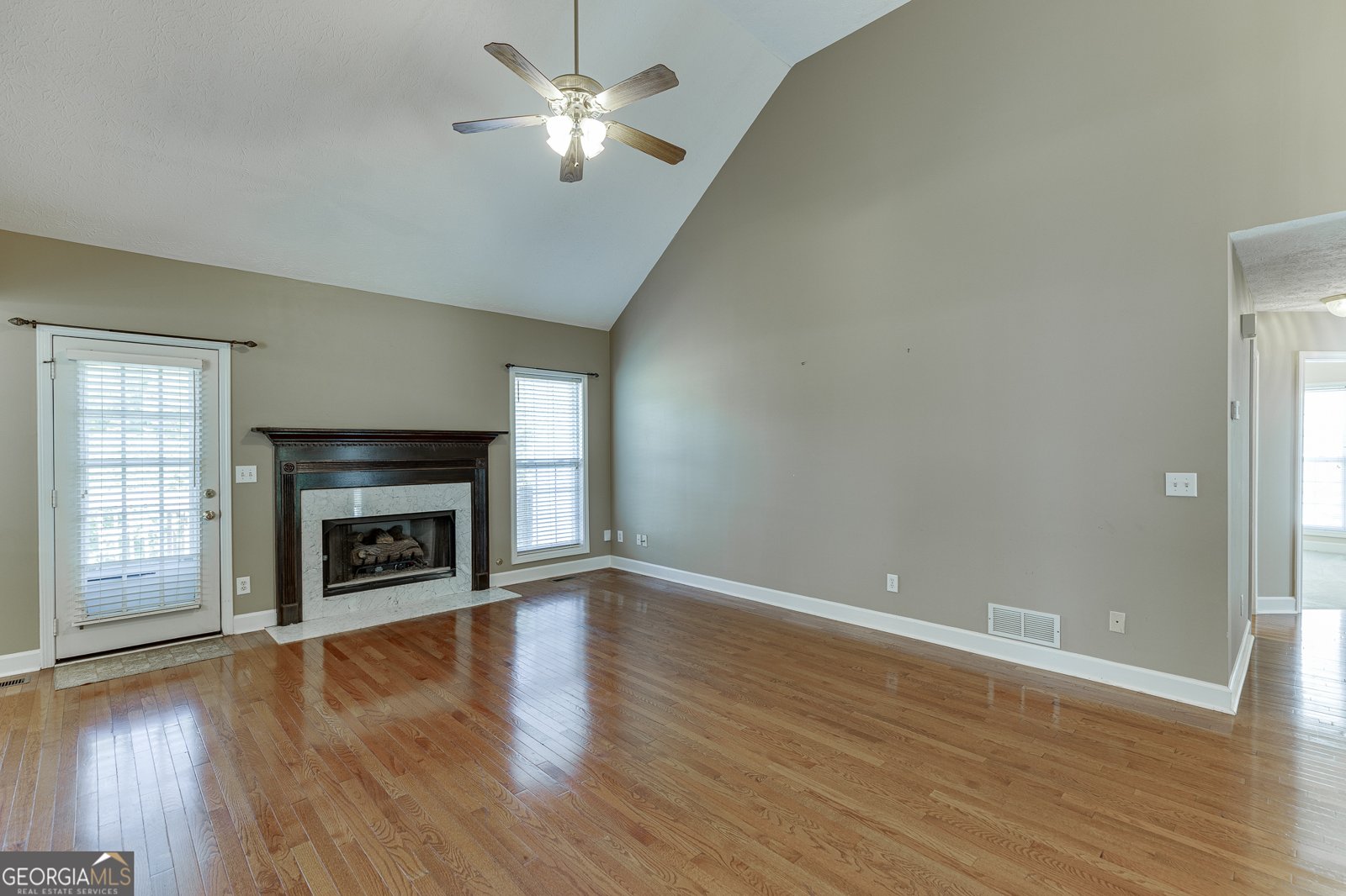 5972 River Oaks Drive Flowery Branch - Photo 7
