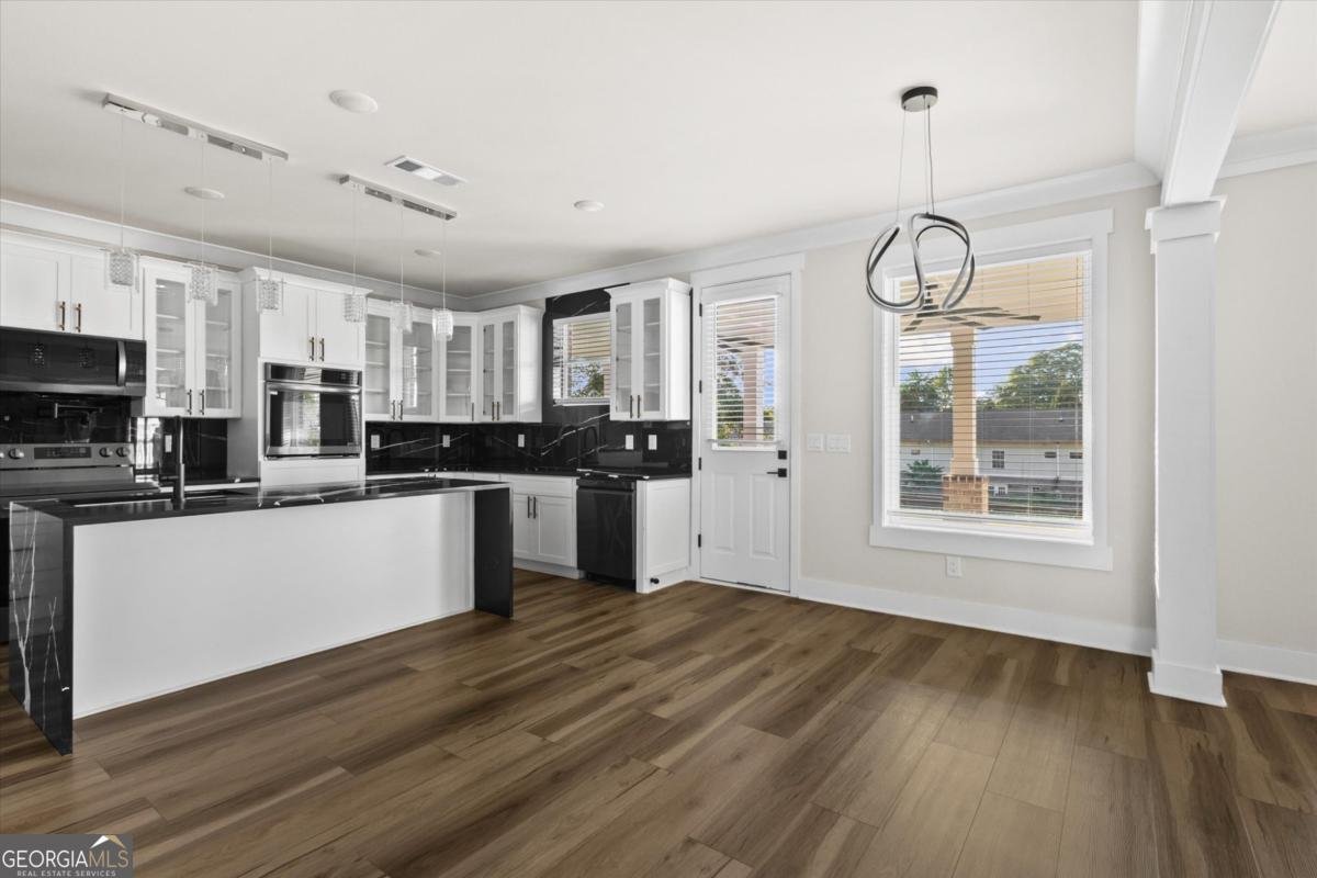 392 Price Place Norcross - Photo 11