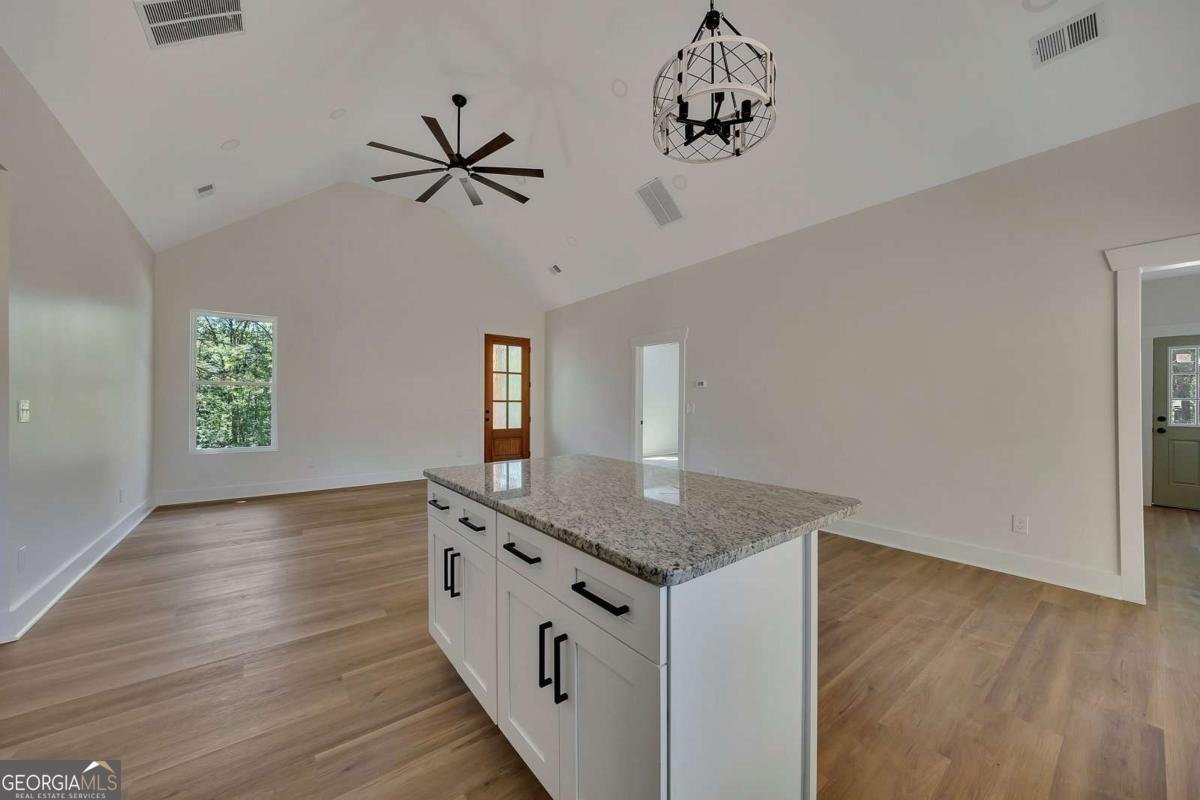 774 Donahoo Road Silver Creek - Photo 9