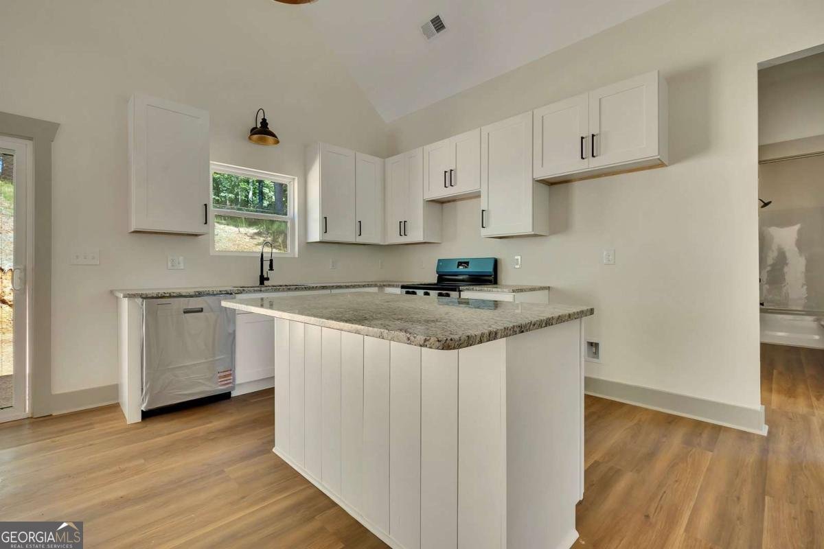 760 Donahoo Road Silver Creek - Photo 11