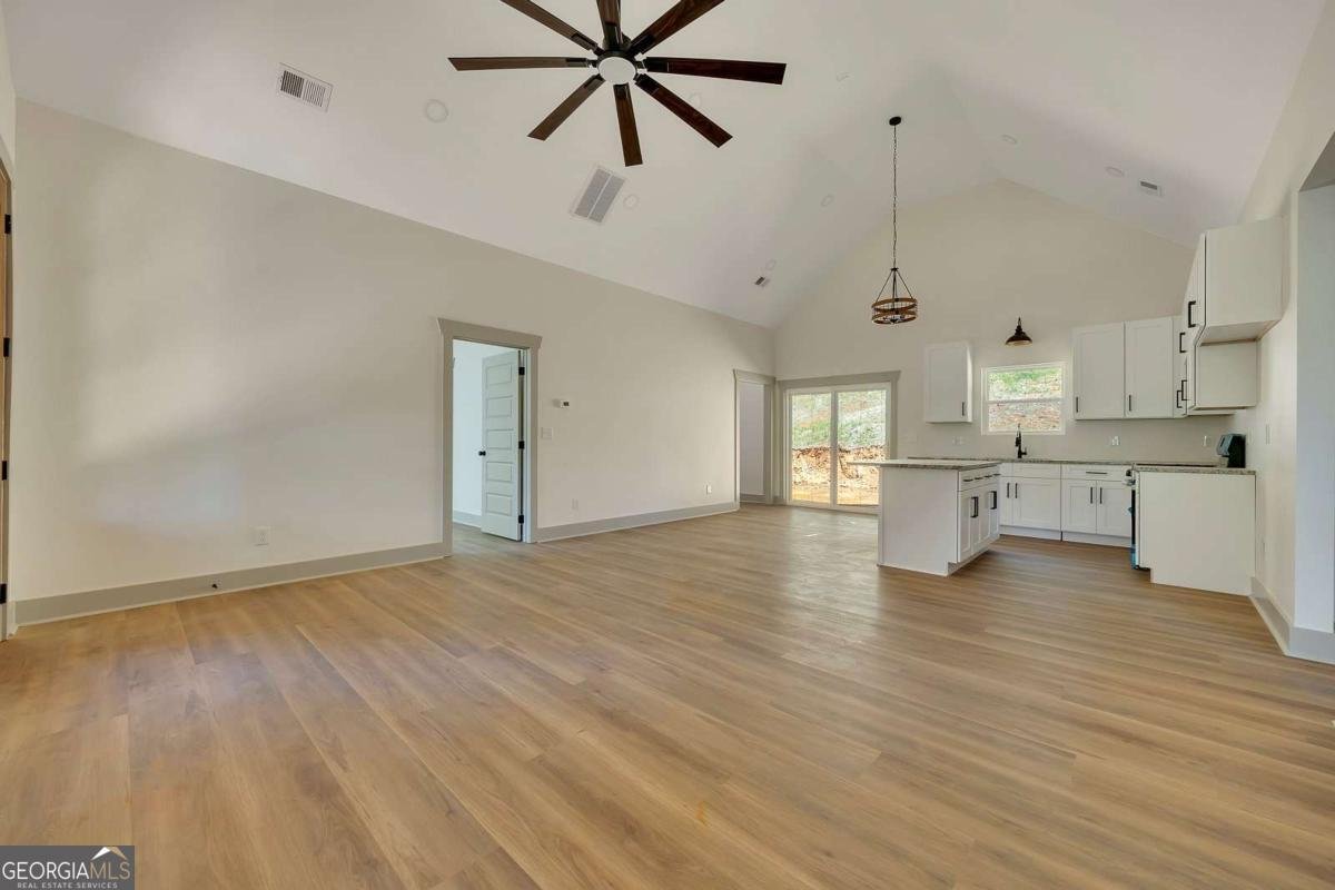 760 Donahoo Road Silver Creek - Photo 8