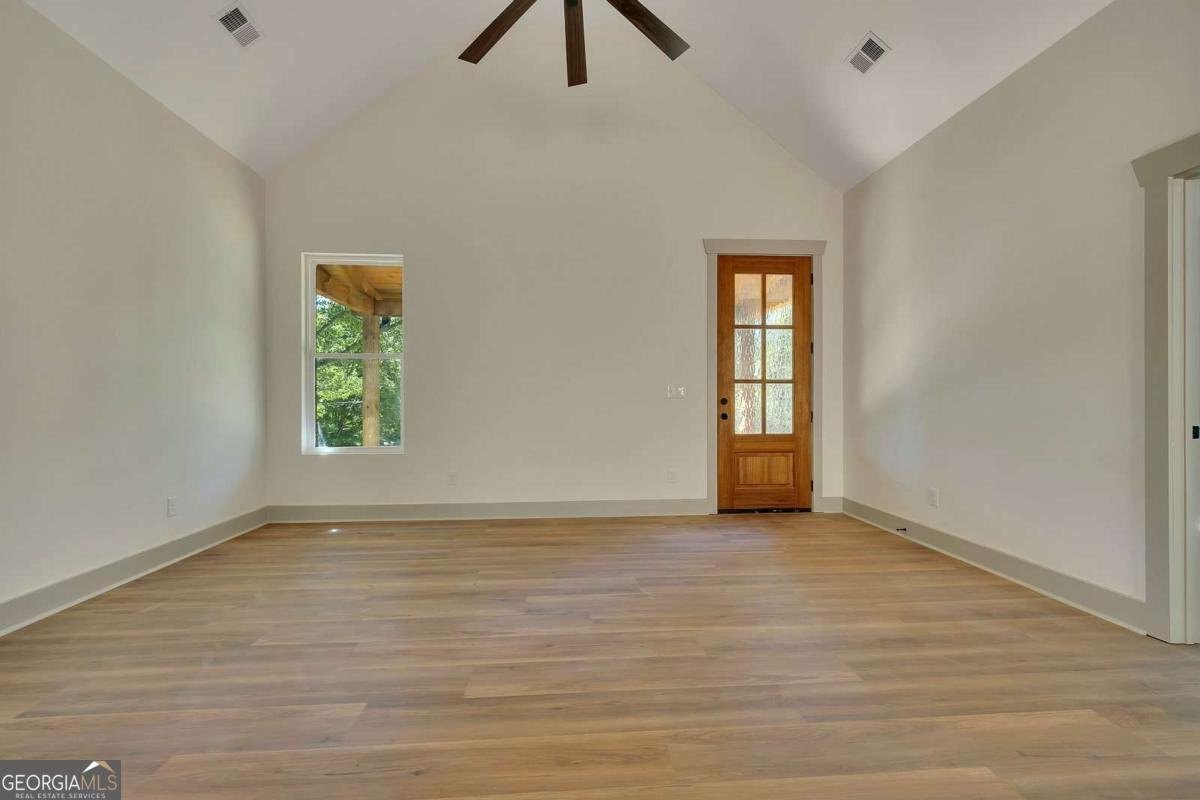 760 Donahoo Road Silver Creek - Photo 9