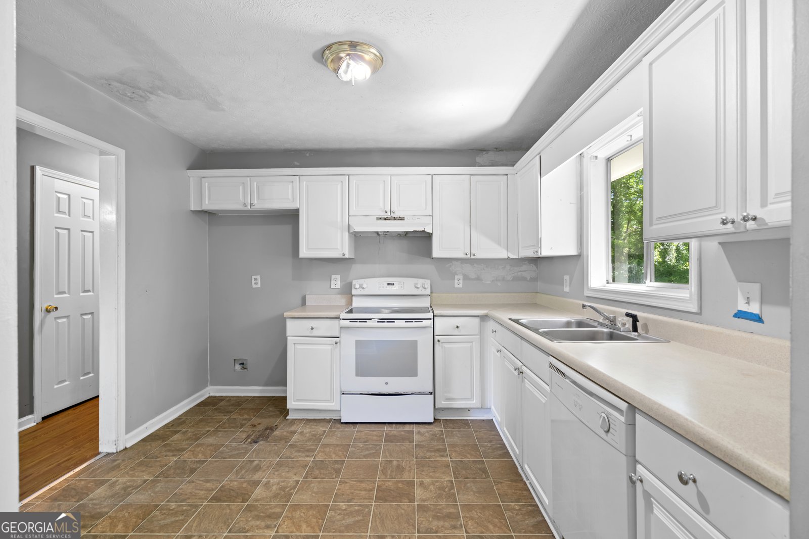 1197 Wynbrook Road Marietta - Photo 7