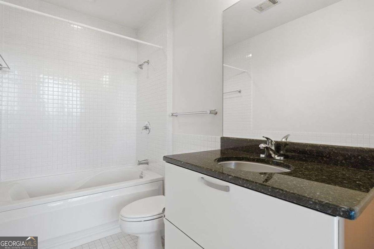 245 HIGHLAND Avenue Atlanta - Photo 13