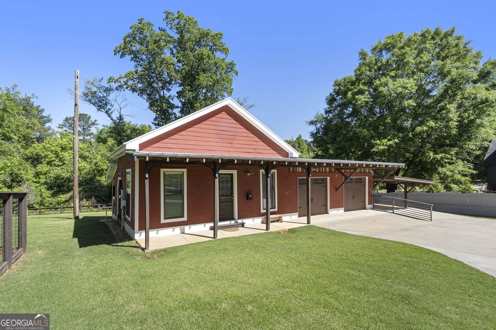 527 Main Street Suwanee - Photo 10