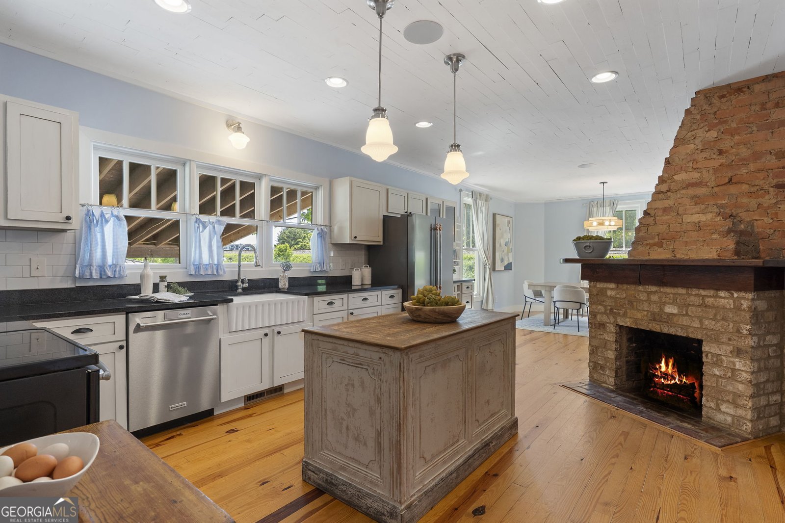 527 Main Street Suwanee - Photo 16