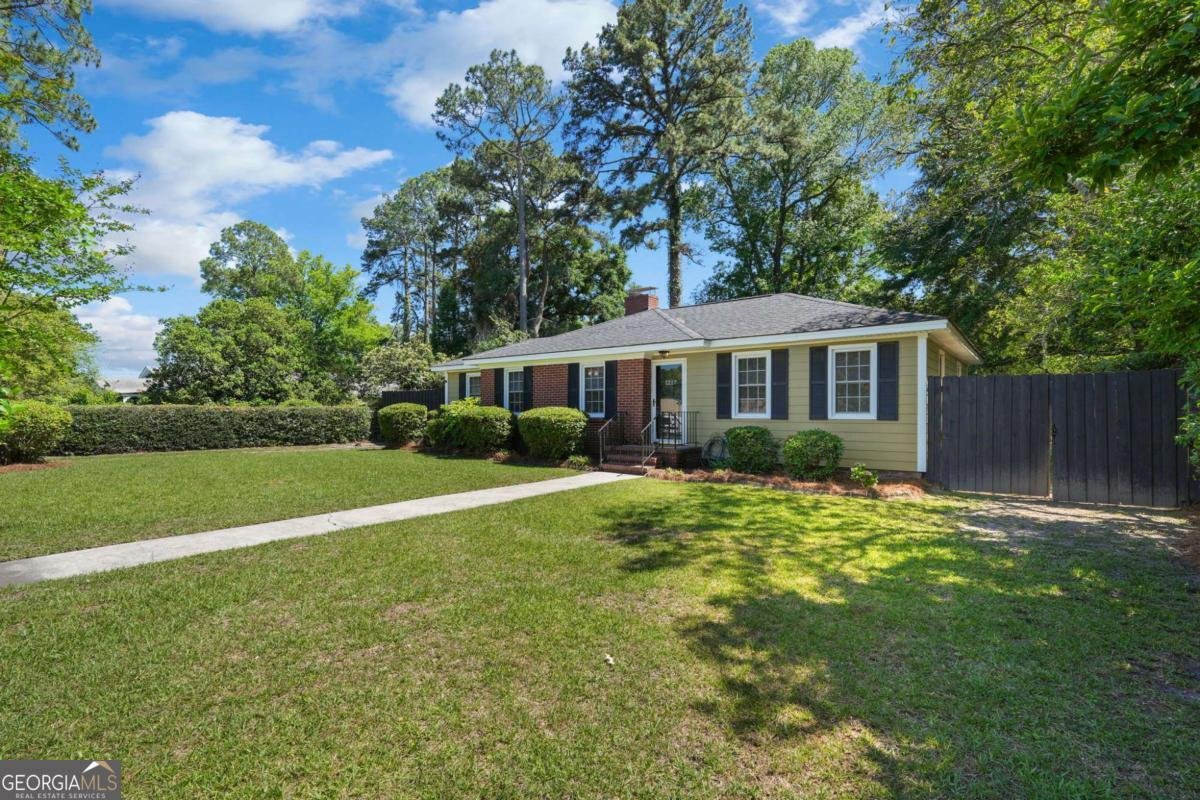 1217 De Renne Avenue Savannah - main photo