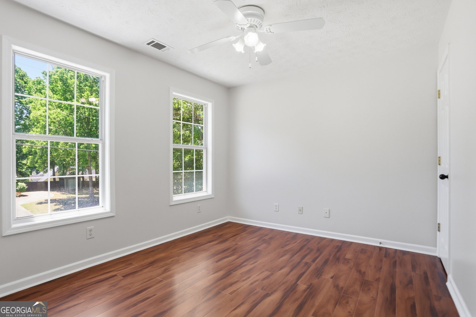 7318 Coral Lake Drive Flowery Branch - Photo 11