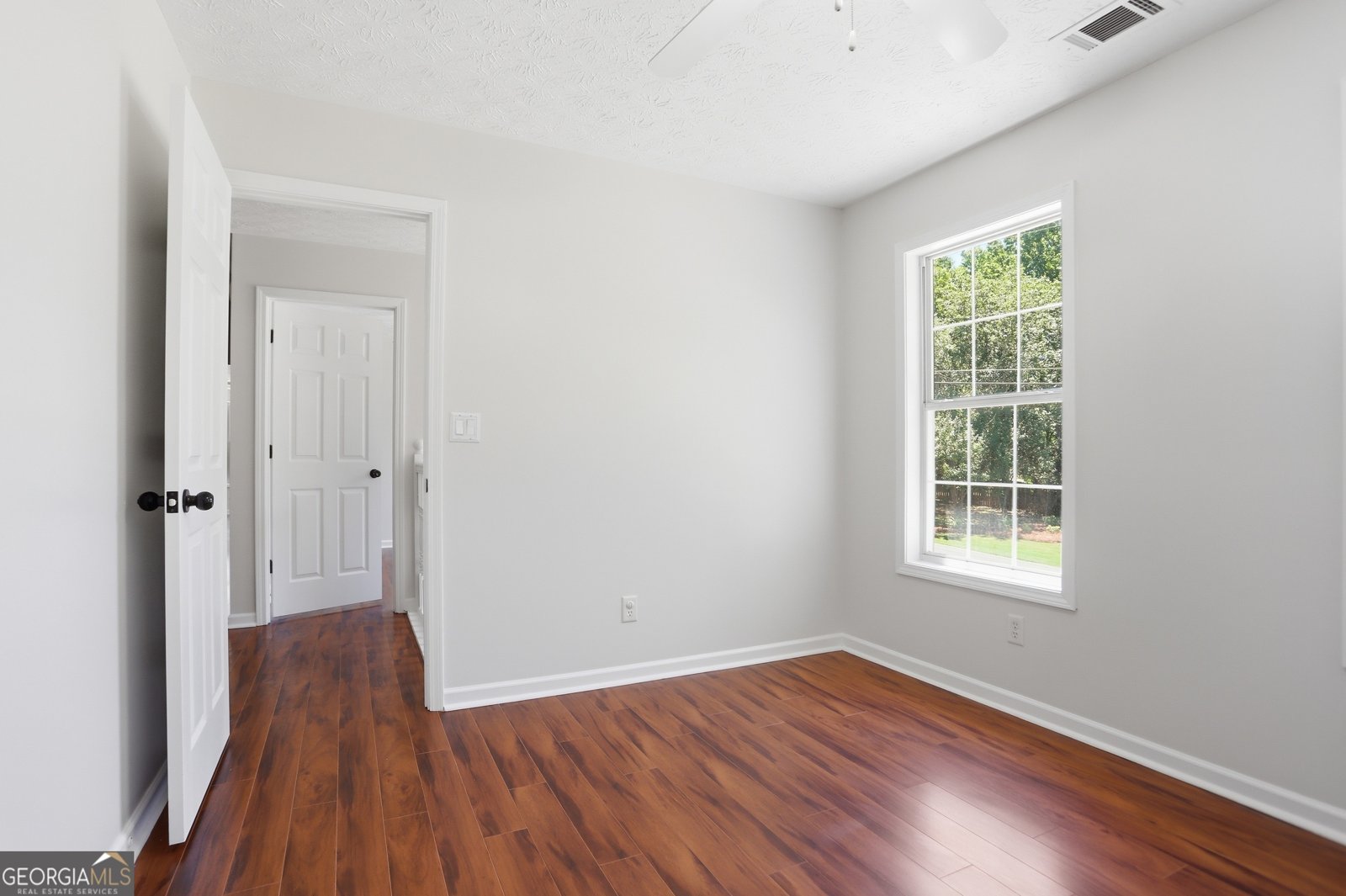 7318 Coral Lake Drive Flowery Branch - Photo 12