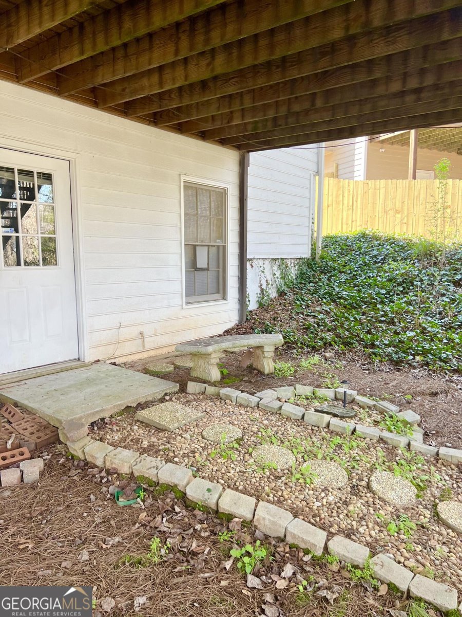 1039 Mount Water Lane Lawrenceville - Photo 12