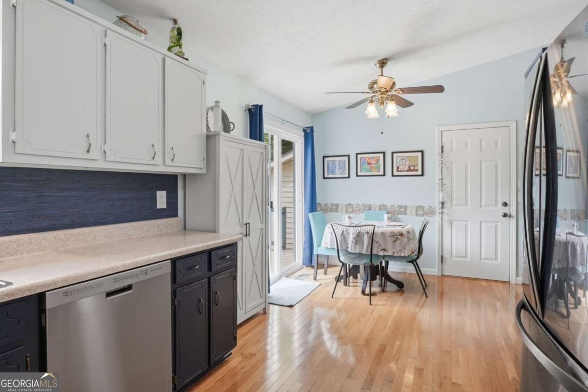 338 Arbour Way Suwanee - Photo 7