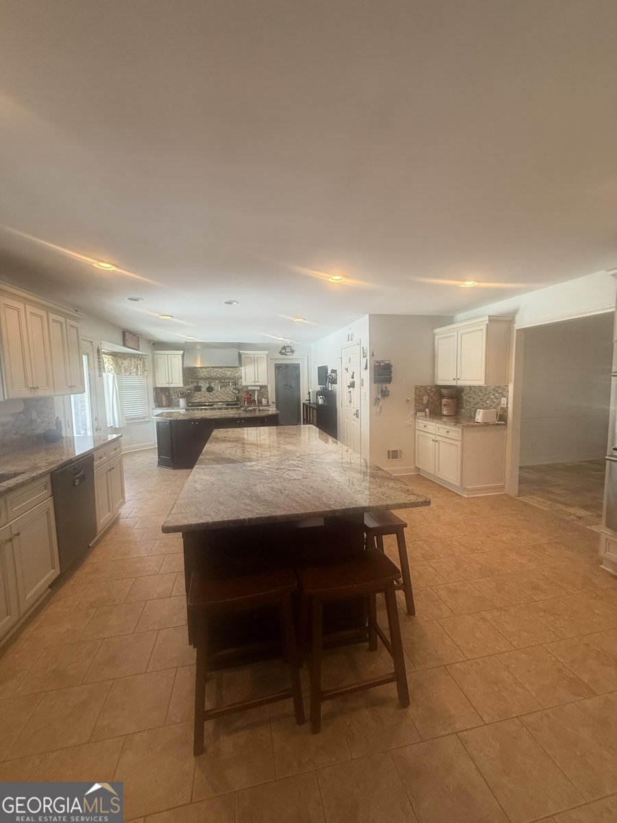 378 Clyde Court McDonough - Photo 6