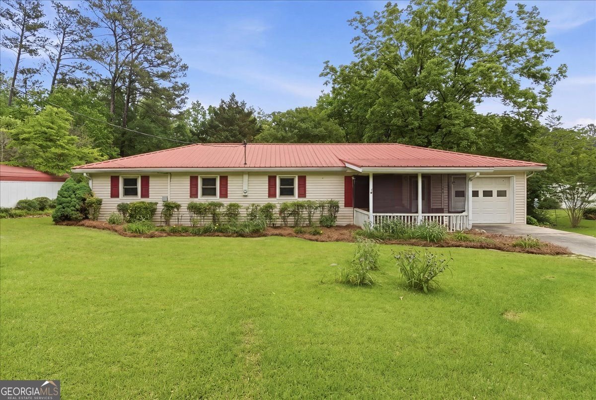 198 Floral Drive Cartersville - main photo