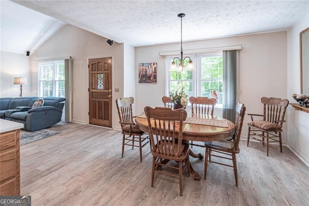 3430 Lakeside Lane Cumming - Photo 19