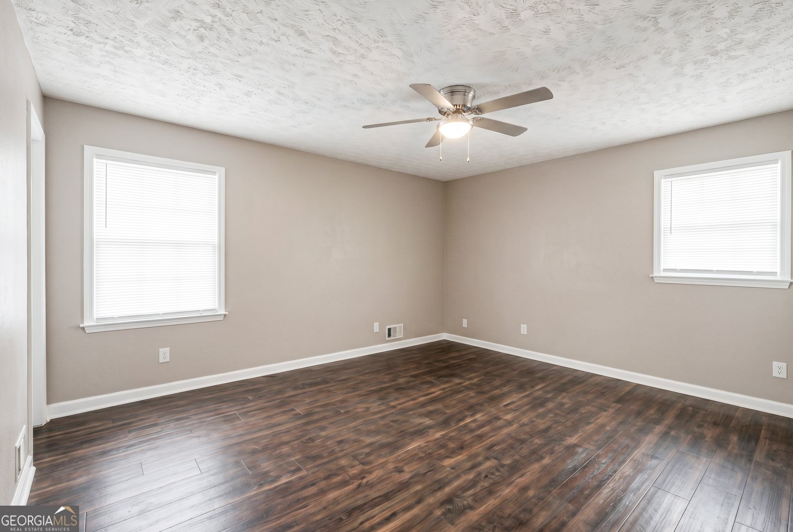1481 Smokehouse Lane Stone Mountain - Photo 7