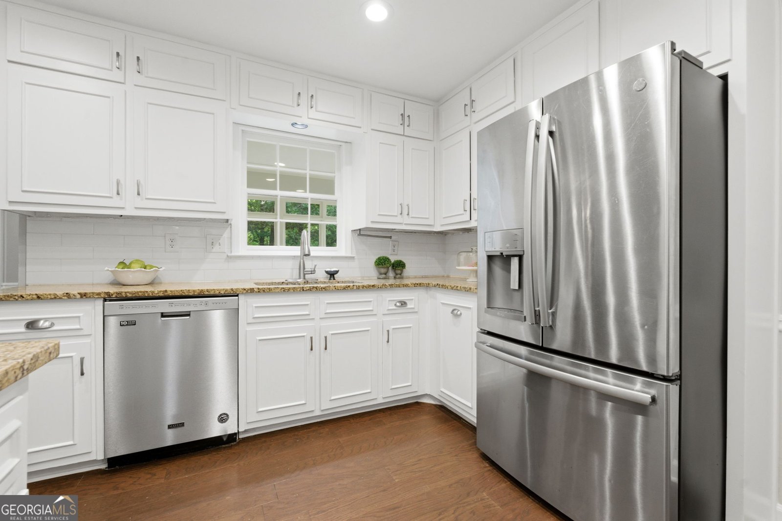 255 Waverly Hall Drive Roswell - Photo 16