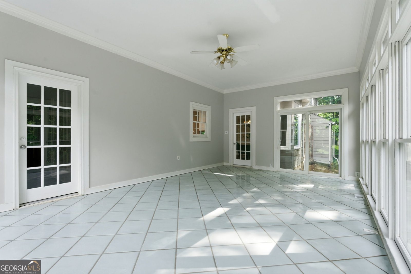 255 Waverly Hall Drive Roswell - Photo 23