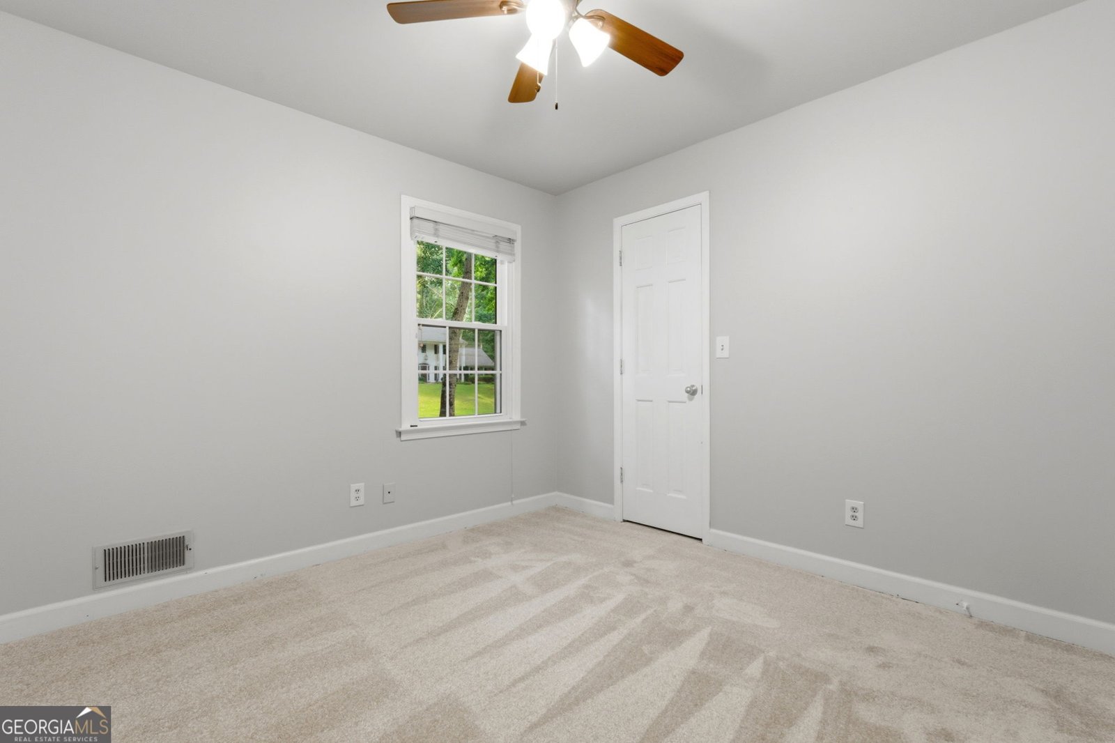255 Waverly Hall Drive Roswell - Photo 30