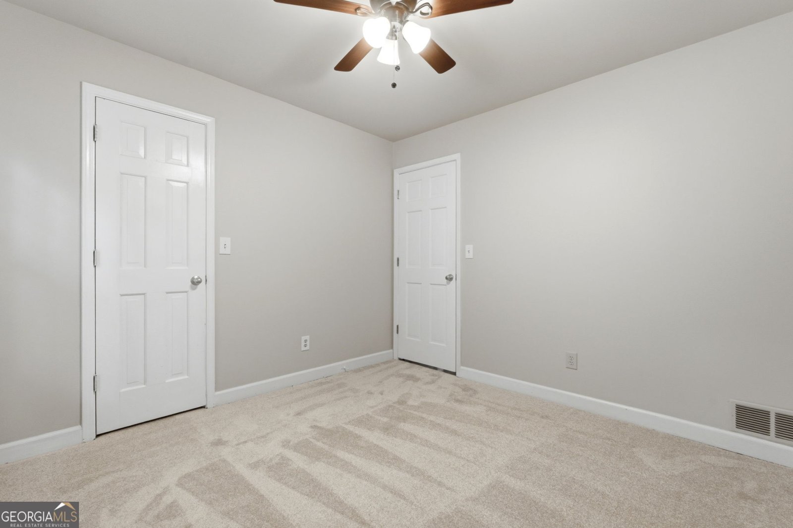 255 Waverly Hall Drive Roswell - Photo 31