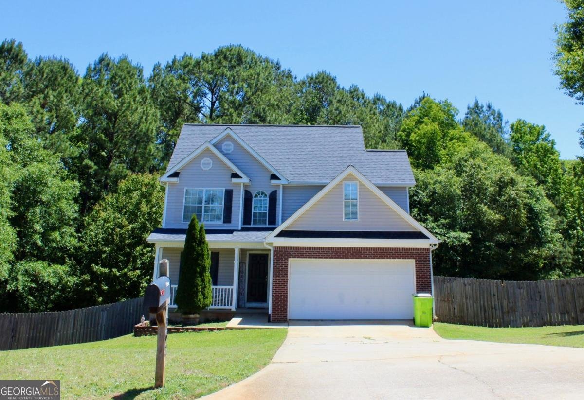 562 Brewer Drive Locust Grove - main photo