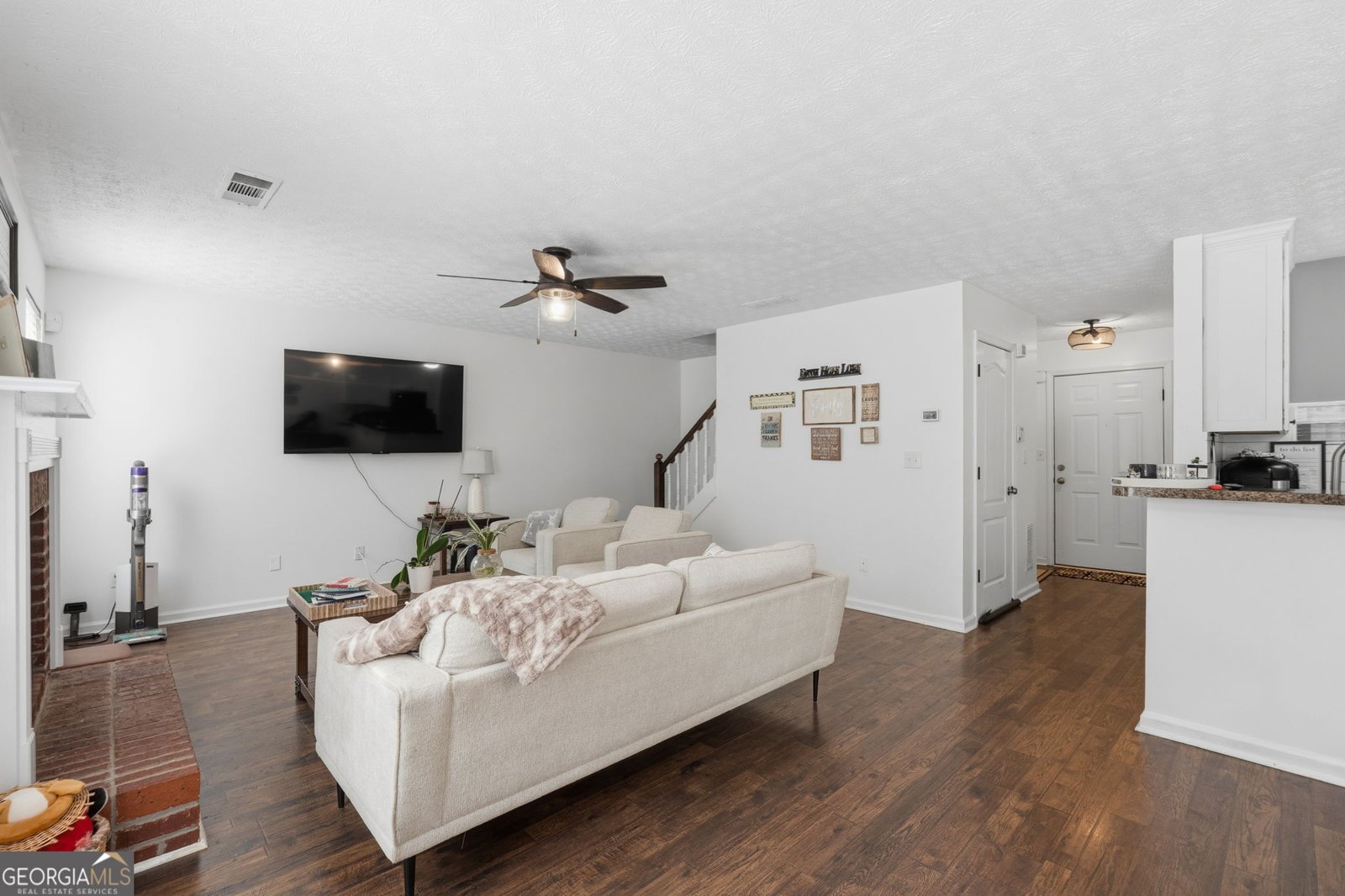 562 Brewer Drive Locust Grove - Photo 6