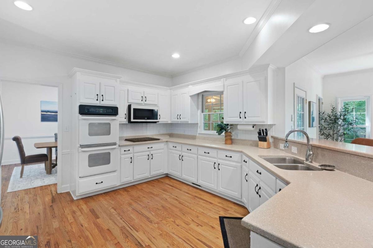202 Plum Orchard Way Woodstock - Photo 10