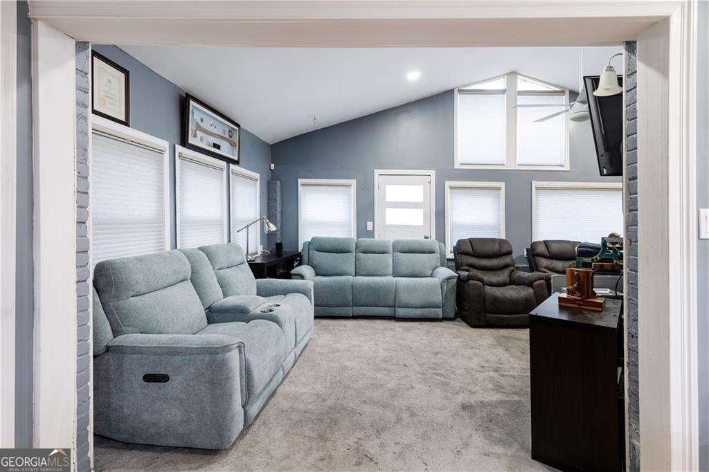 974 Laurelmont Drive Atlanta - Photo 11