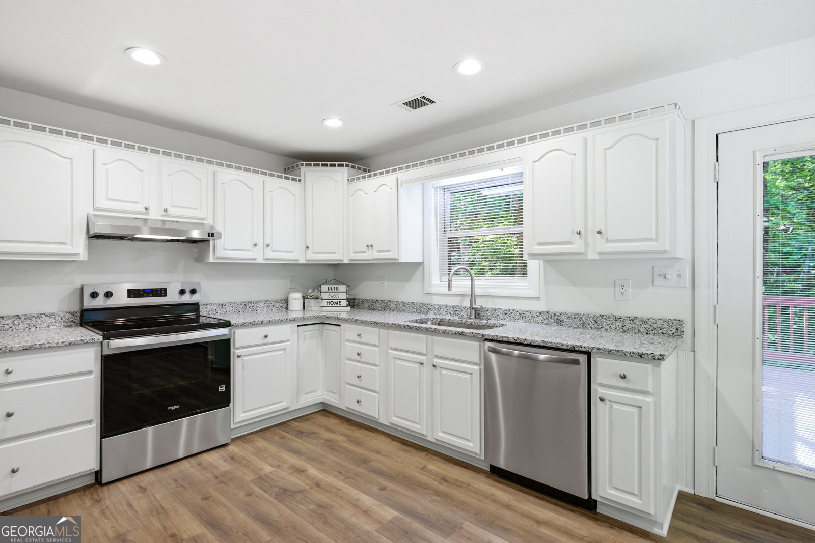 1029 Woodlawn Drive Cleveland - Photo 10