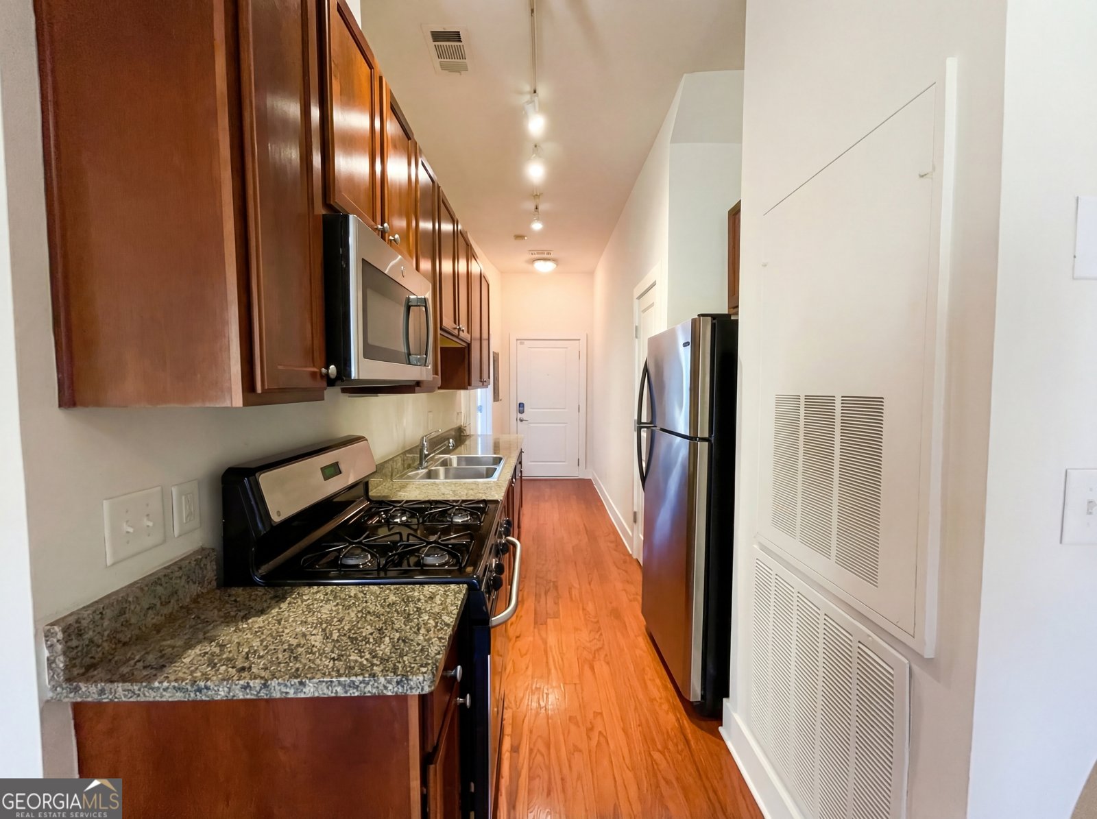 1195 Milton Terrace Atlanta - Photo 9
