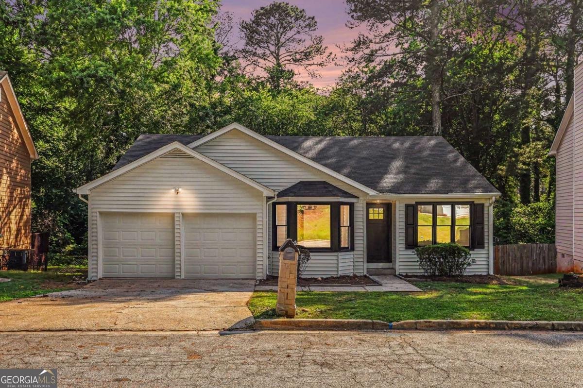 4795 Wyndam Drive Stone Mountain - main photo