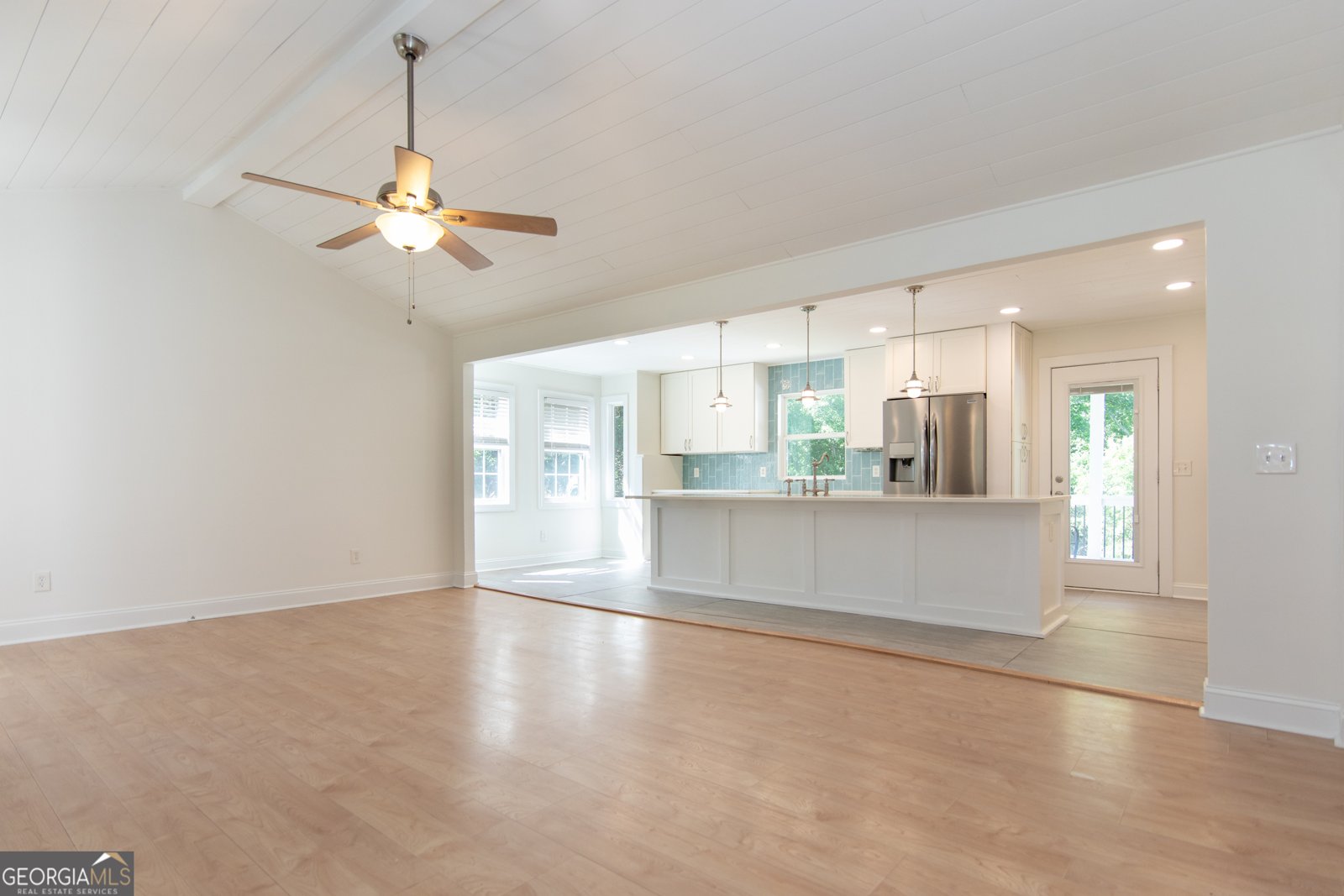 533 Arnold Mill Road Woodstock - Photo 8