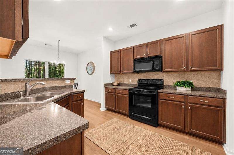 306 Pin Oak Avenue Woodstock - Photo 11