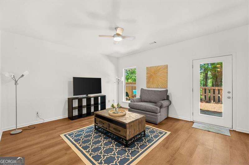306 Pin Oak Avenue Woodstock - Photo 9