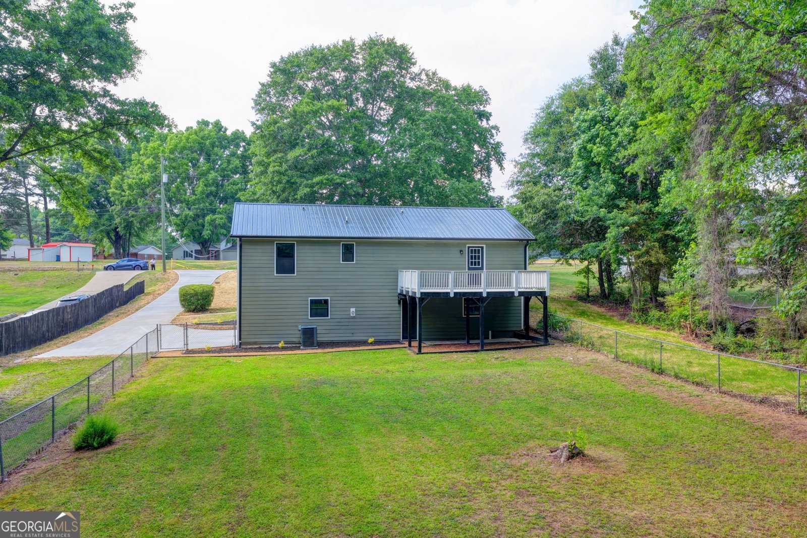 1625 Peachtree Circle Lawrenceville - Photo 36