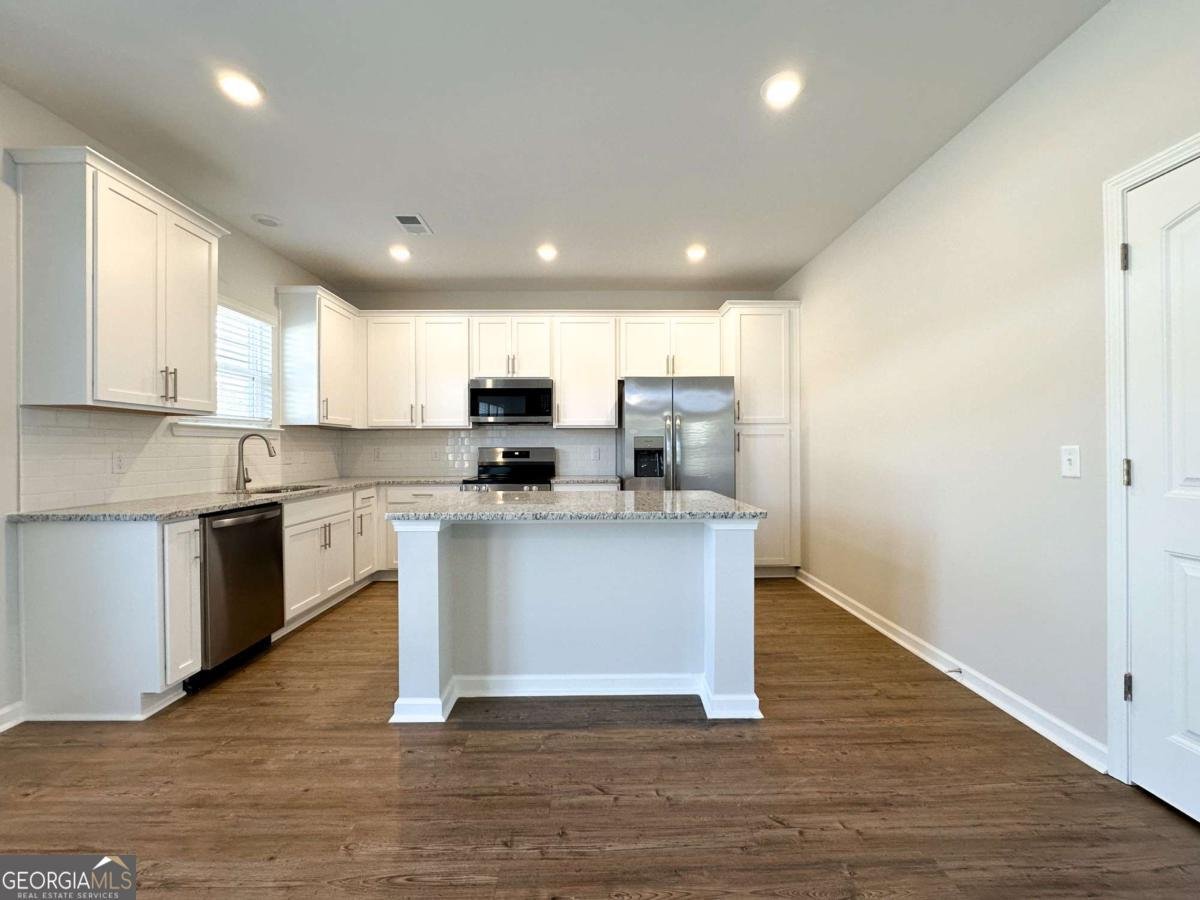104 Fenway Street Savannah - Photo 6