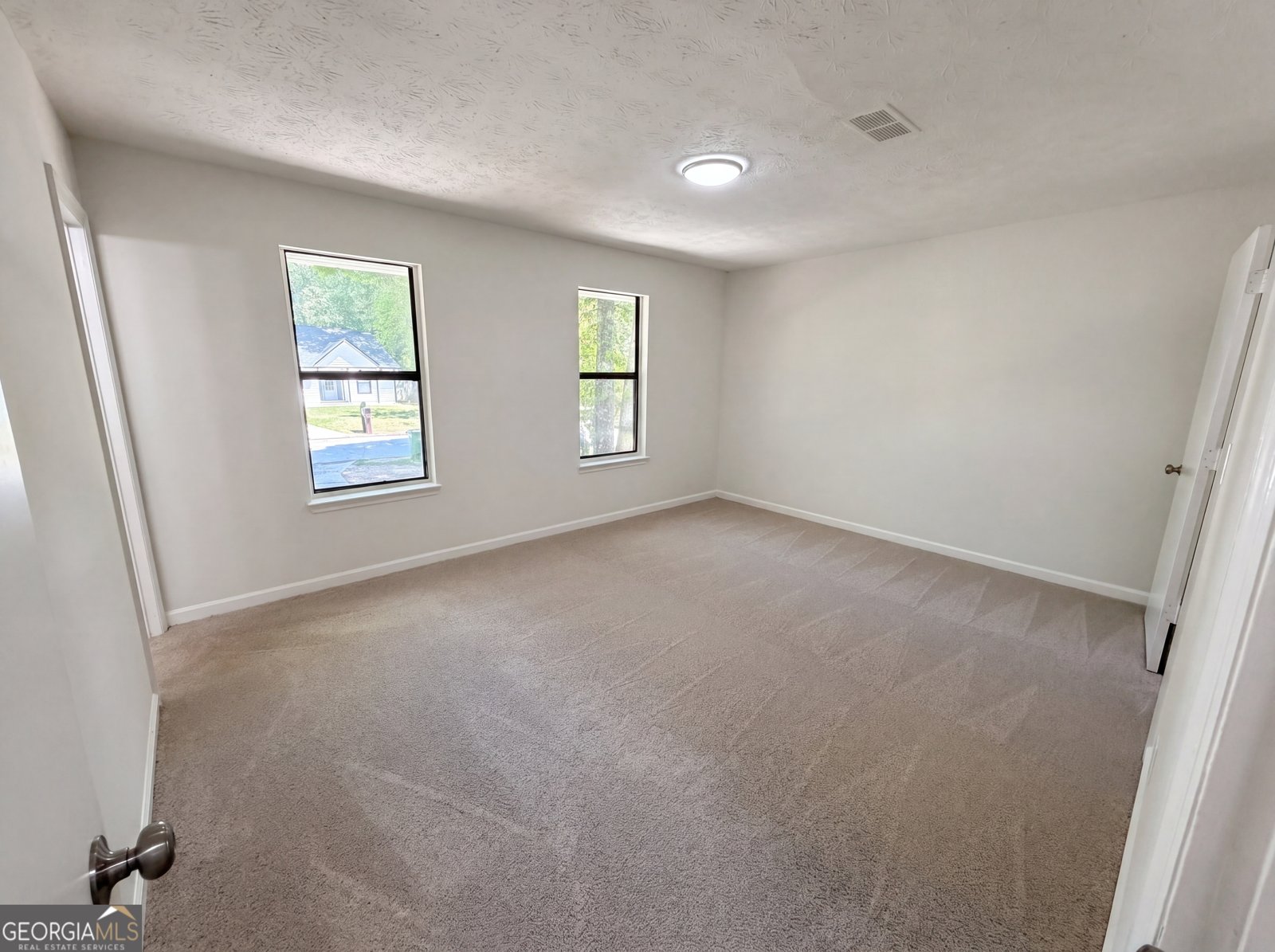 817 Greenhedge Way Stone Mountain - Photo 10