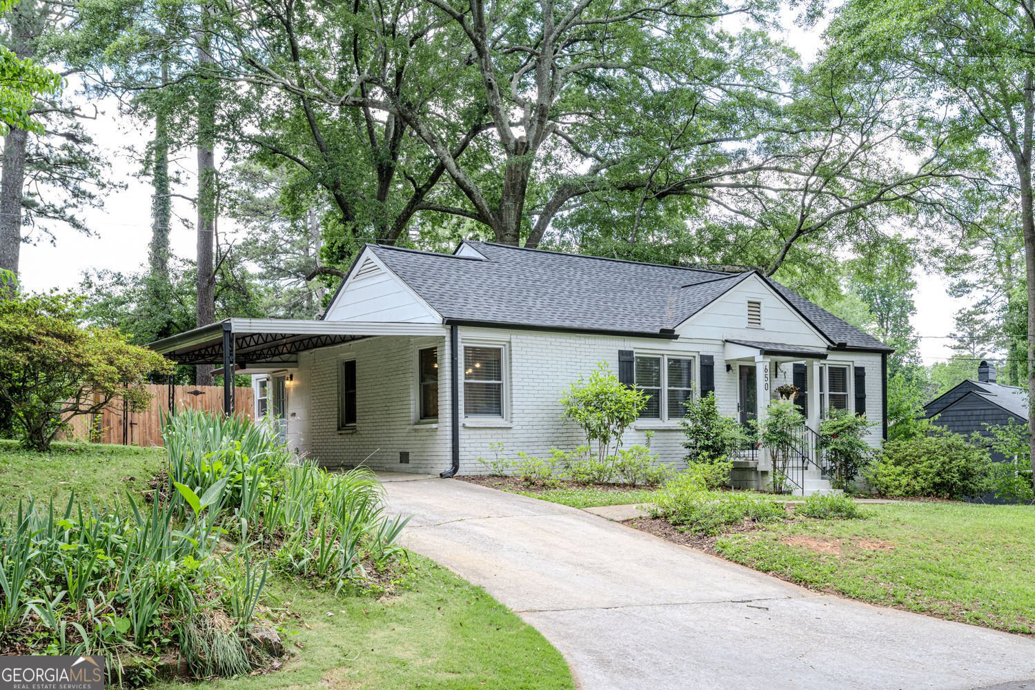 650 Campbell Circle Atlanta - main photo