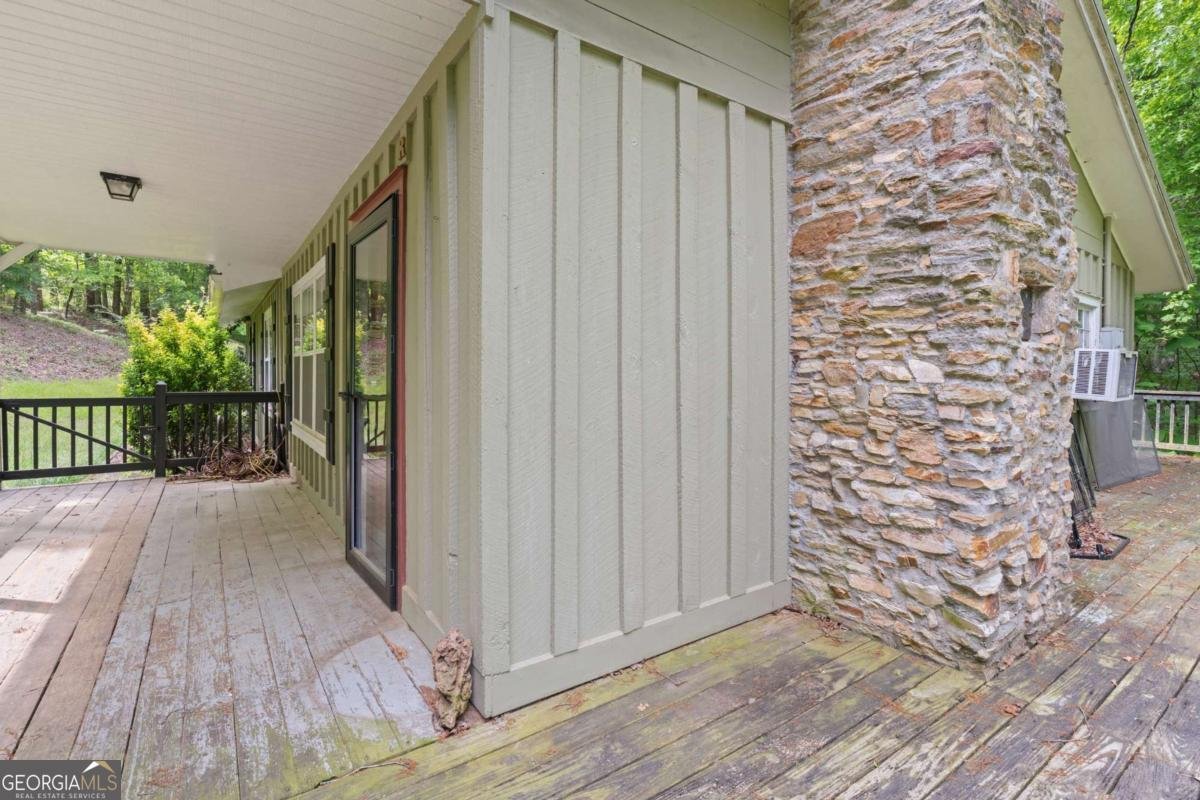 283 Ash Circle Waleska - Photo 9