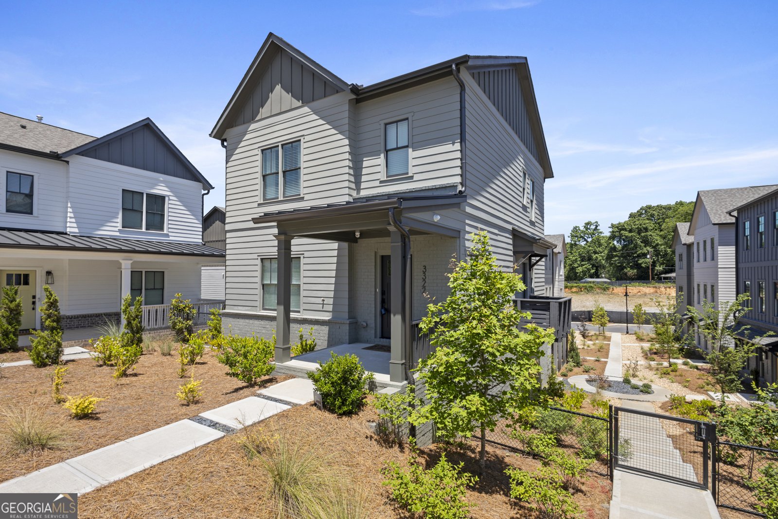 3322 Springhaven Avenue Hapeville - main photo