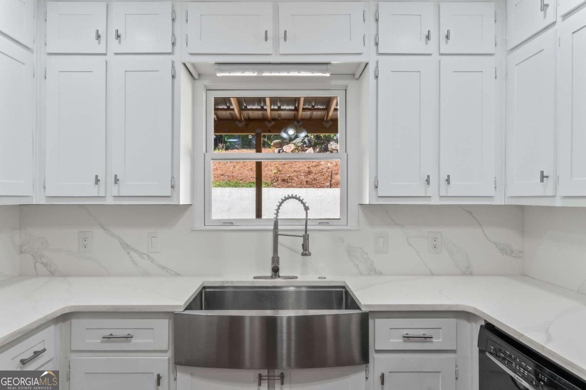 725 Nix Drive Gainesville - Photo 14
