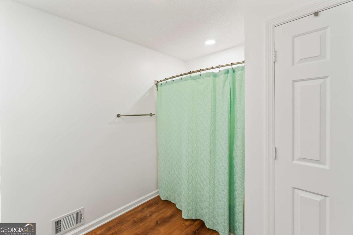 725 Nix Drive Gainesville - Photo 33