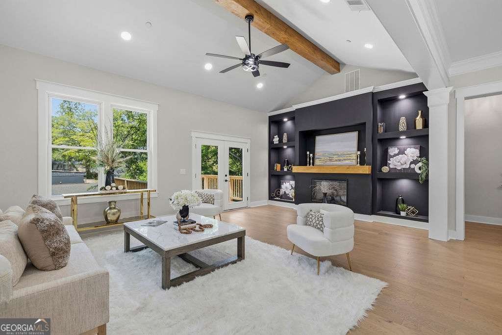 575 Lawrence Street Marietta - Photo 8