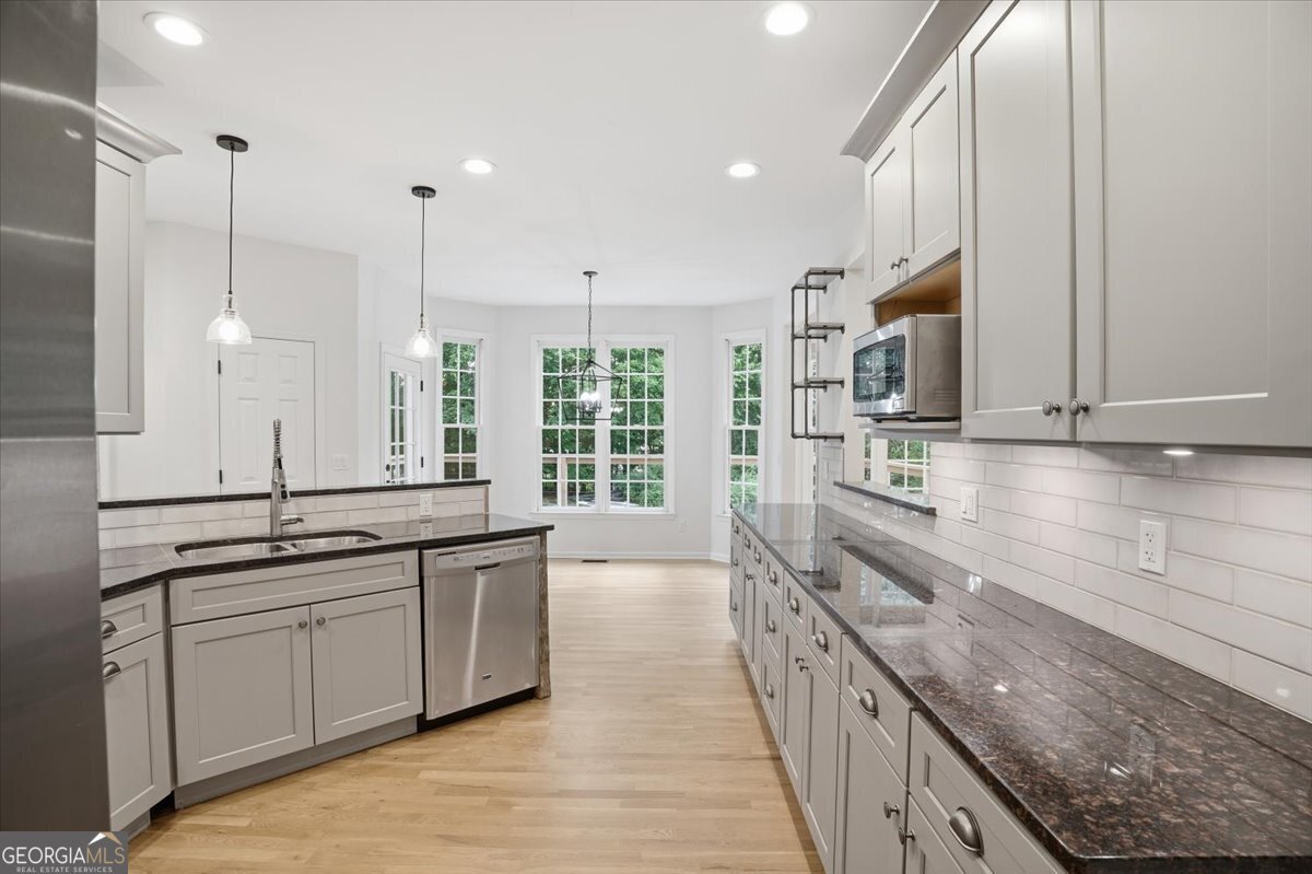1025 Russell Point Suwanee - Photo 15