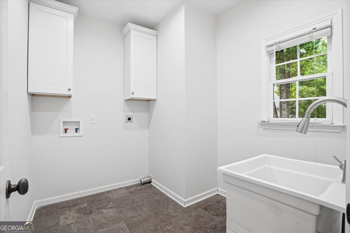 1025 Russell Point Suwanee - Photo 16