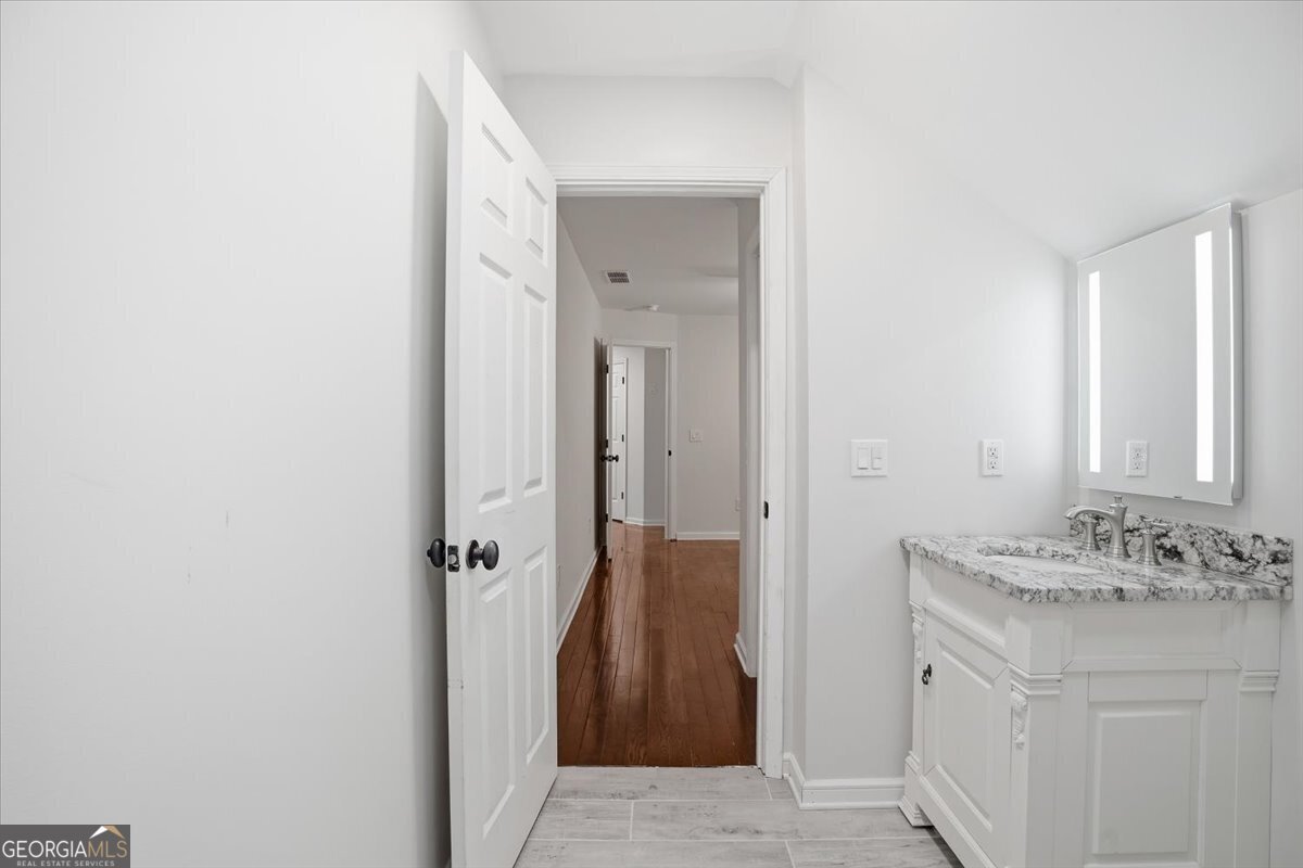 1025 Russell Point Suwanee - Photo 26