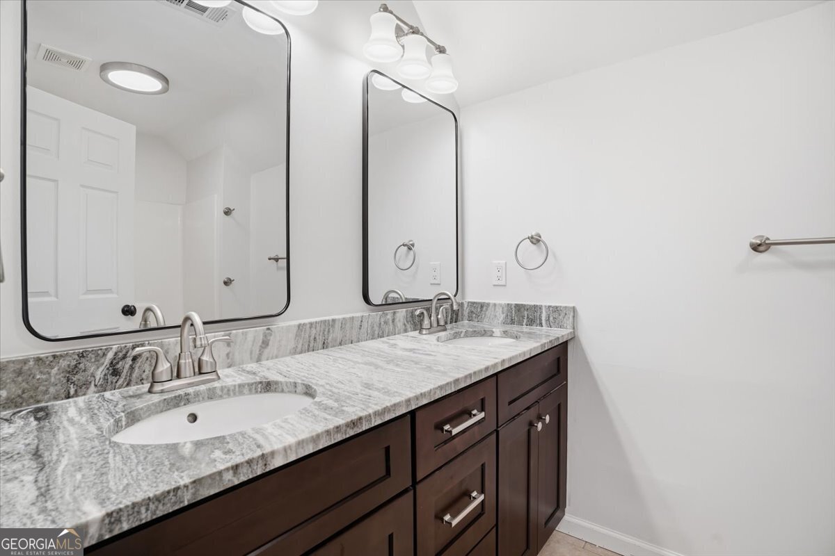 1025 Russell Point Suwanee - Photo 29
