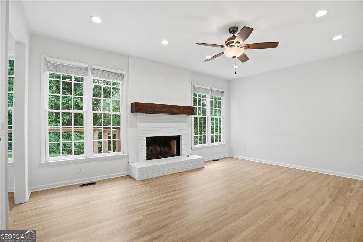 1025 Russell Point Suwanee - Photo 8